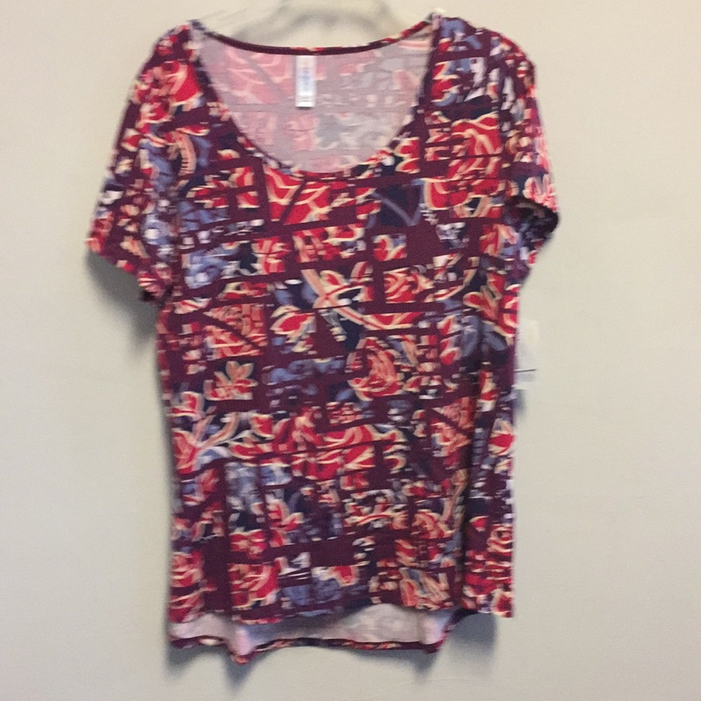 New with tags LulaRoe Top Blouse size large